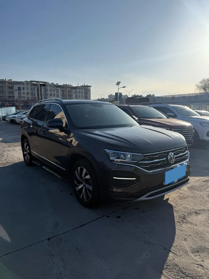 2021 Volkswagen Tayron 2.0T 186HP L4 7DCT,autocango,china used car exporter,china ev exporter,chinese used car exporter,chinese used ev exporter