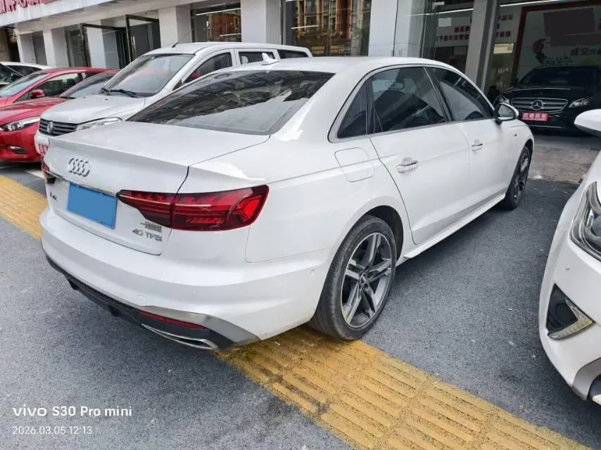 2020 Audi A4L 2.0T 190HP L4 7DCT,autocango,china used car exporter,china ev exporter,chinese used car exporter,chinese used ev exporter