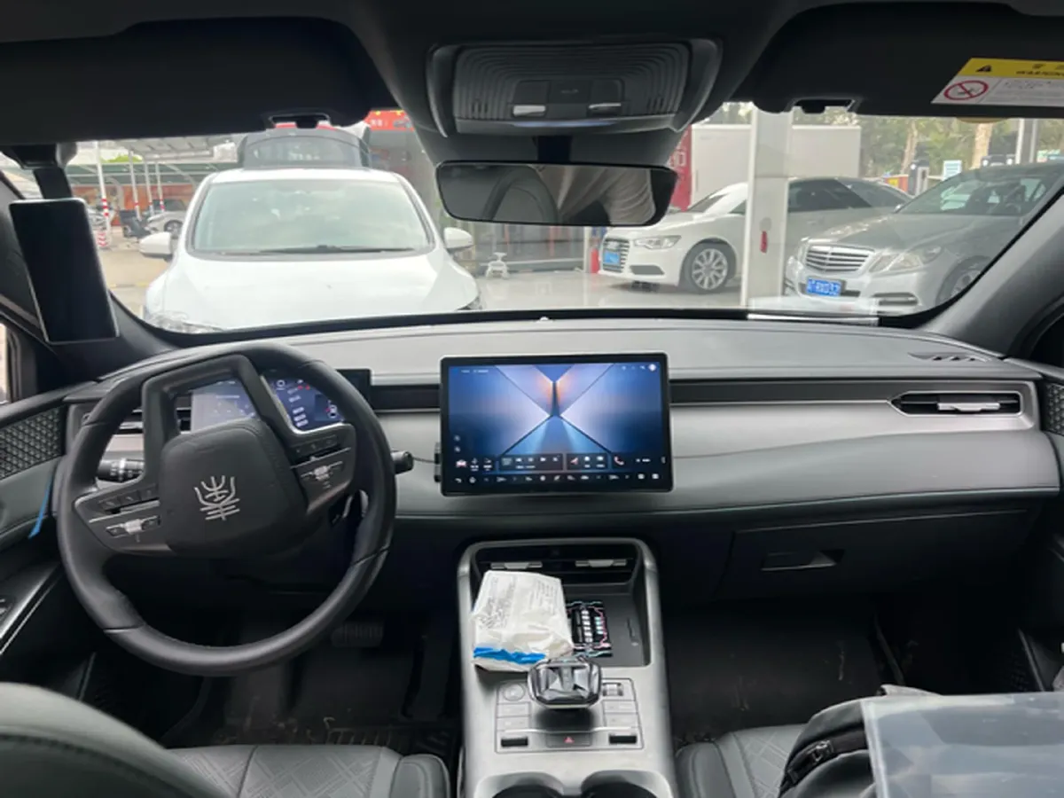 2025 BYD Qin Plus 1.5L 101HP L4 E-CVT PHEV 7.68KWH,autocango,china used car exporter,china ev exporter,chinese used car exporter,chinese used ev exporter