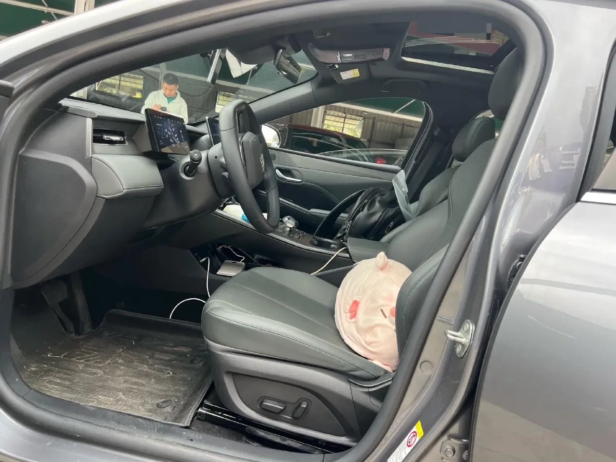 2025 BYD Qin Plus 1.5L 101HP L4 E-CVT PHEV 7.68KWH,autocango,china used car exporter,china ev exporter,chinese used car exporter,chinese used ev exporter