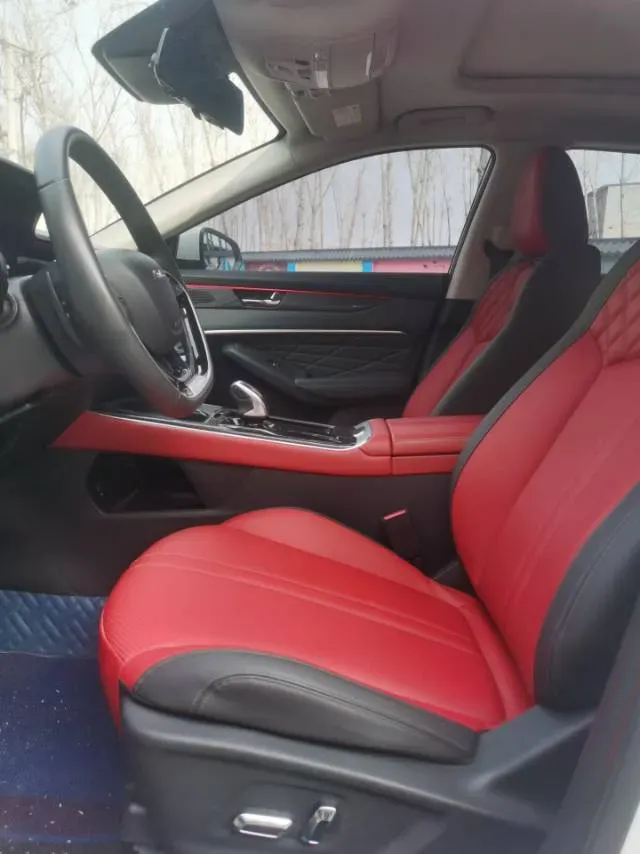 2021 DongFeng Aeolus YiXuan MAX 1.5T 190HP L4 7DCT,autocango,china used car exporter,china ev exporter,chinese used car exporter,chinese used ev exporter