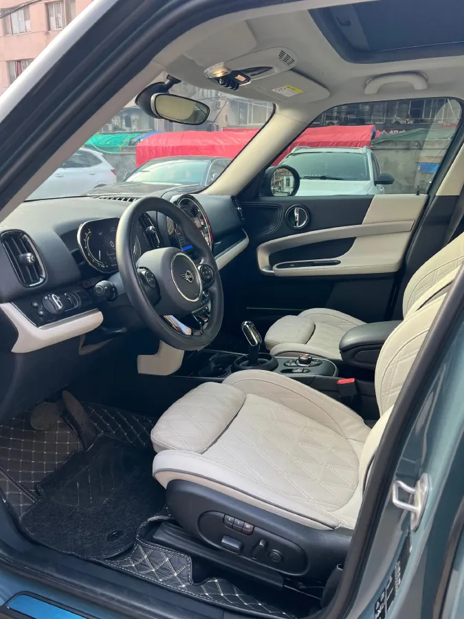 2021 MINI COUNTRYMAN 1.5T 136HP L3 8AT,autocango,china used car exporter,china ev exporter,chinese used car exporter,chinese used ev exporter