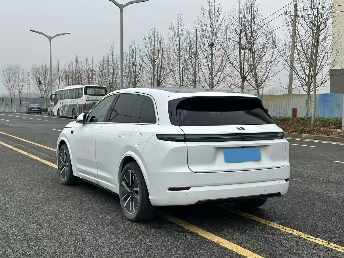 2024 Li L7 Range Extended 154HP REEV 42.8KWH,autocango,china used car exporter,china ev exporter,chinese used car exporter,chinese used ev exporter