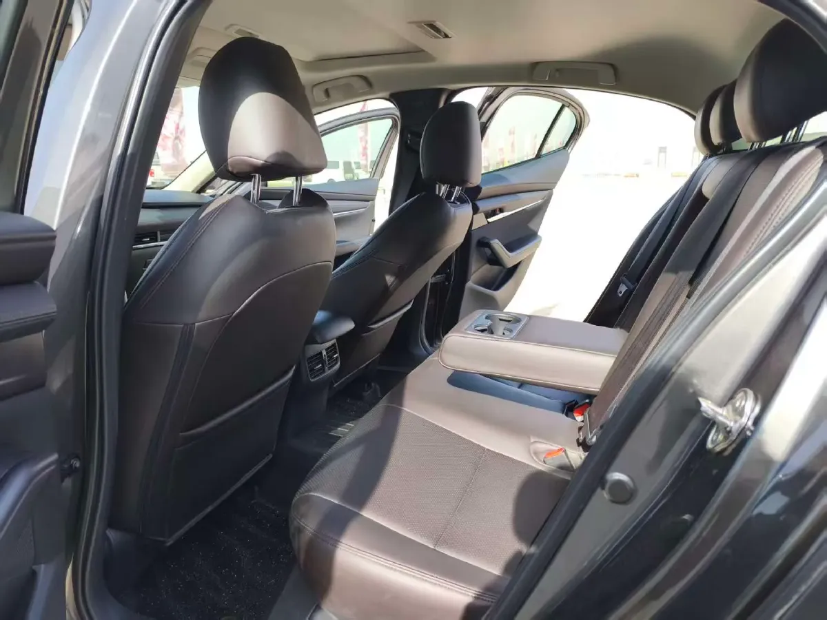 2020 Mazda 3 Axela 2.0L 158HP L4 6AT,autocango,china used car exporter,china ev exporter,chinese used car exporter,chinese used ev exporter