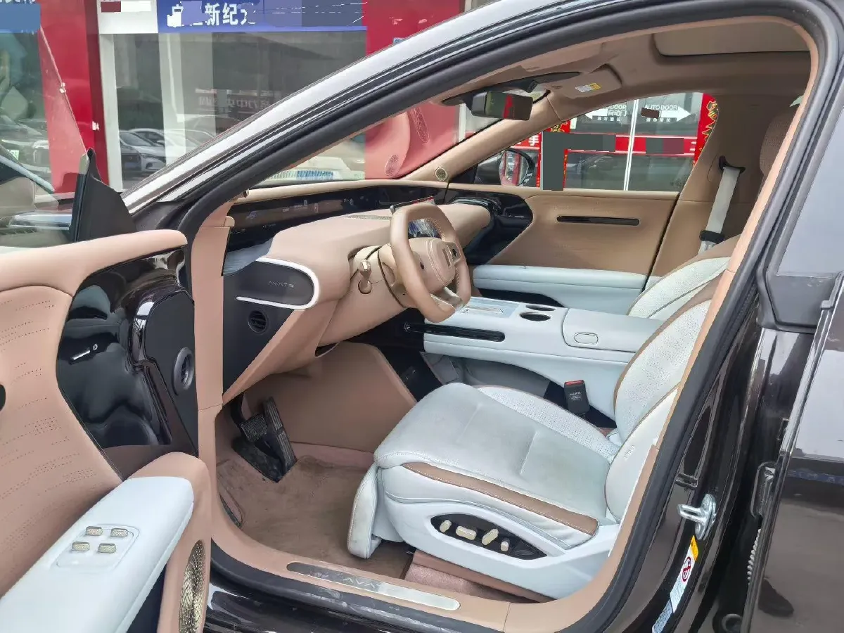 2024 Avatr 07 BEV 82.16KWH,autocango,china used car exporter,china ev exporter,chinese used car exporter,chinese used ev exporter