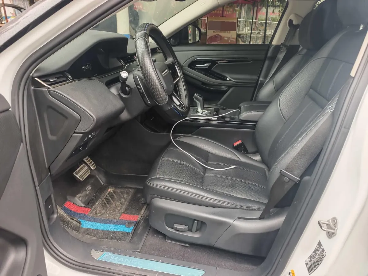 2022 Land Rover Range Rover Evoque 2.0T 200HP L4 9AT,autocango,china used car exporter,china ev exporter,chinese used car exporter,chinese used ev exporter