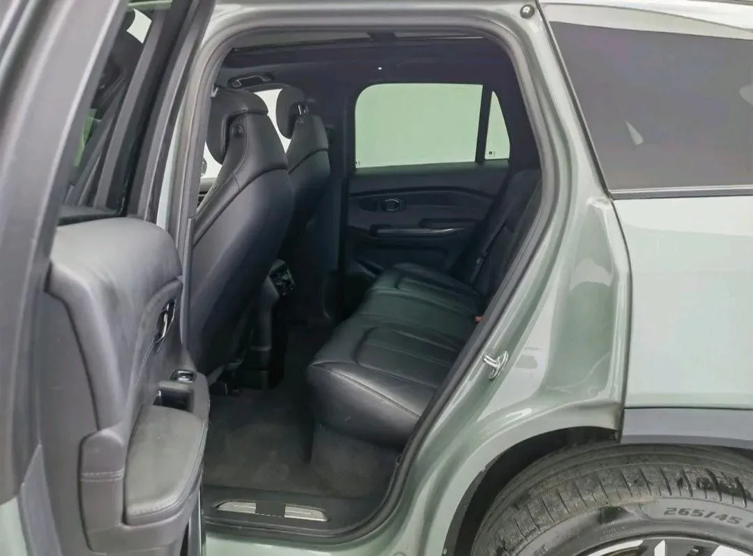 2020 NIO ES6 BEV 100KWH,autocango,china used car exporter,china ev exporter,chinese used car exporter,chinese used ev exporter