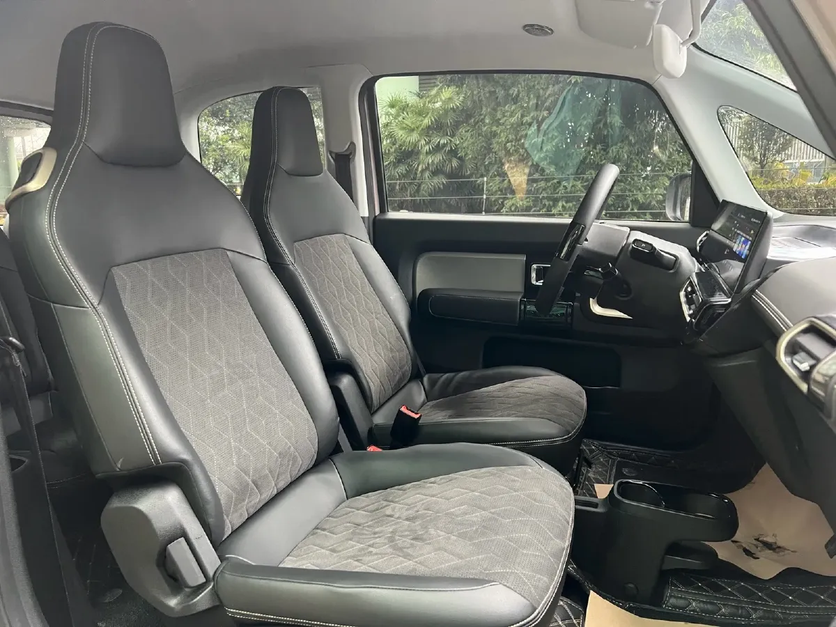 2023 BaoJun KiWi EV BEV 31.7KWH,autocango,china used car exporter,china ev exporter,chinese used car exporter,chinese used ev exporter