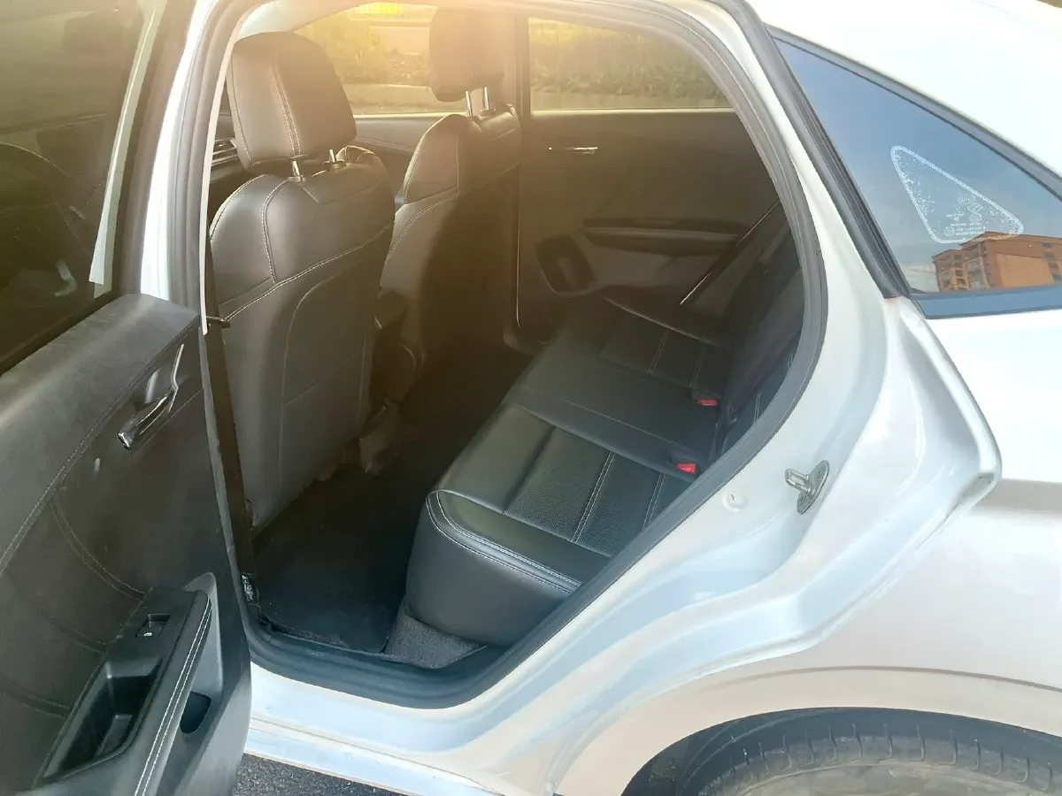 2021 MAXUS T70 2.0T 163HP L4 6AT,autocango,china used car exporter,china ev exporter,chinese used car exporter,chinese used ev exporter