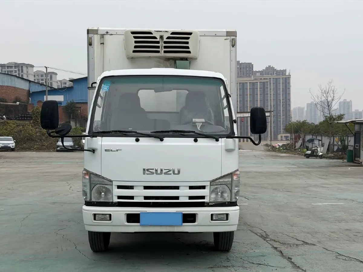2016 Isuzu RE-MAX Jim 2.8T 109HP L4 5MT,autocango,china used car exporter,china ev exporter,chinese used car exporter,chinese used ev exporter