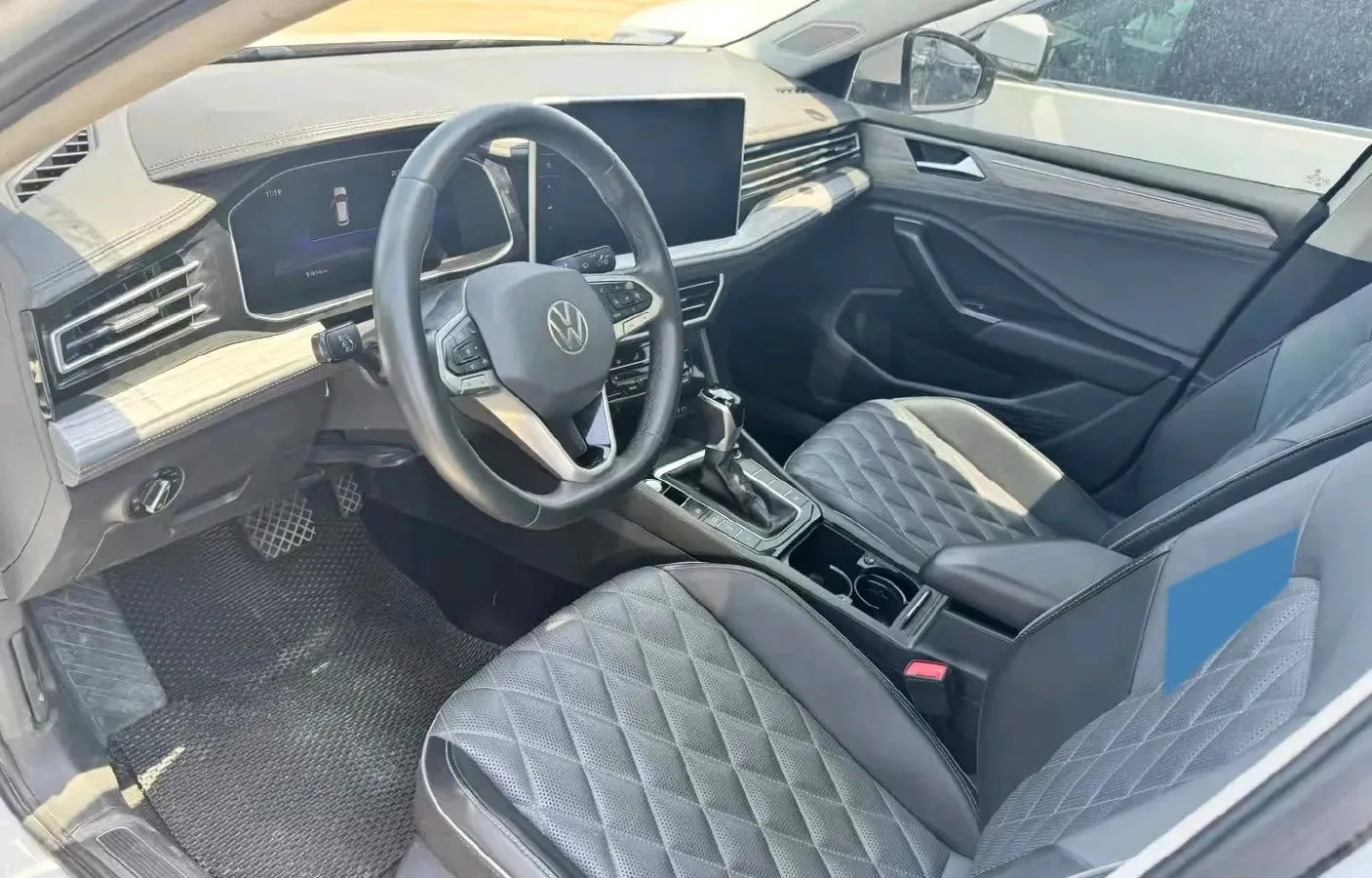 2023 Volkswagen Sagitar 1.2T 116HP L4 7DCT,autocango,china used car exporter,china ev exporter,chinese used car exporter,chinese used ev exporter