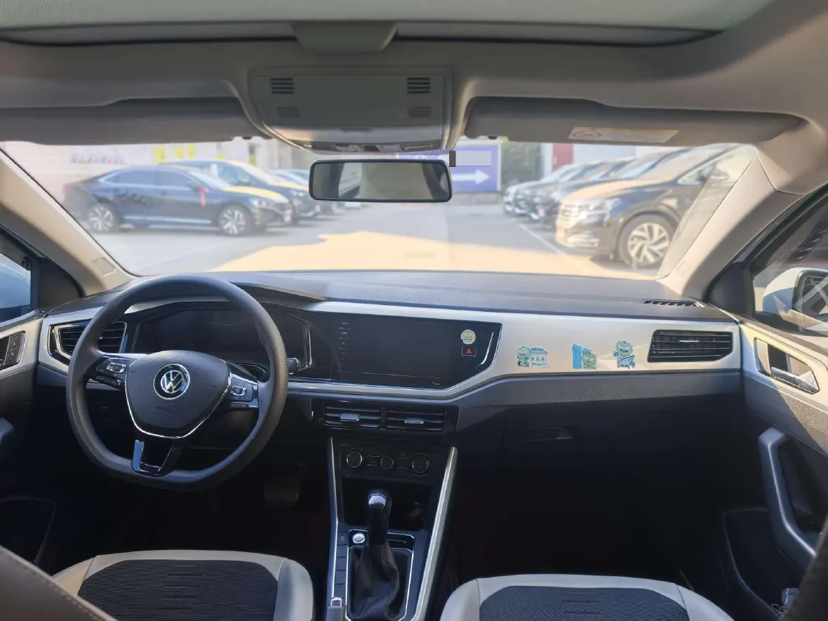 2023 Volkswagen Polo 1.5L 113HP L4 6AT,autocango,china used car exporter,china ev exporter,chinese used car exporter,chinese used ev exporter