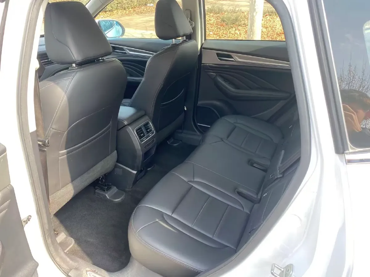 2019 Haval F7 2.0T 197HP L4 7DCT,autocango,china used car exporter,china ev exporter,chinese used car exporter,chinese used ev exporter