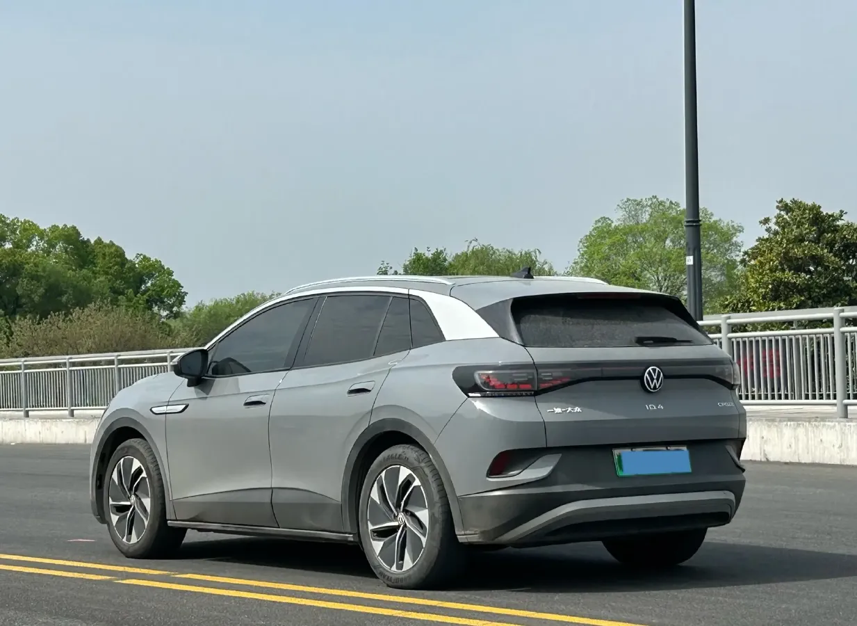 2022 Neta S Range Extended 231HP REEV 43.51KWH,autocango,china used car exporter,china ev exporter,chinese used car exporter,chinese used ev exporter