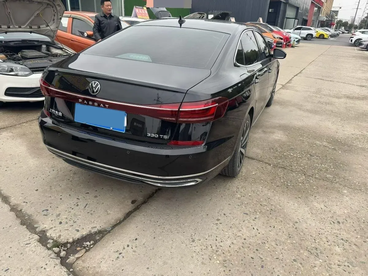 2023 Volkswagen Passat 2.0T 186HP L4 7DCT,autocango,china used car exporter,china ev exporter,chinese used car exporter,chinese used ev exporter