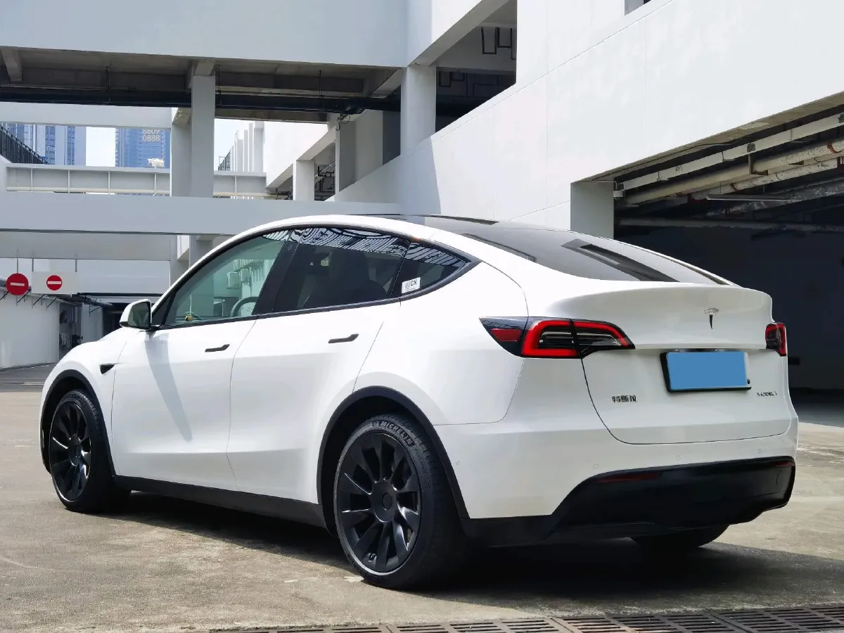 2022 Tesla Model Y BEV 60KWH,autocango,china used car exporter,china ev exporter,chinese used car exporter,chinese used ev exporter