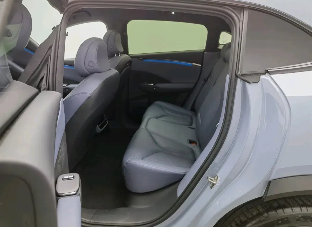 2025 Xpeng G7 BEV,autocango,china used car exporter,china ev exporter,chinese used car exporter,chinese used ev exporter