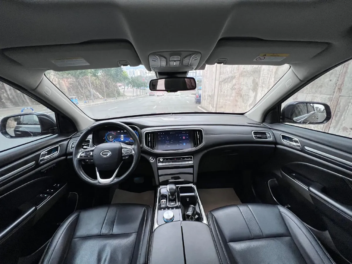 2020 GAC Trumpchi GS8 2.0T 252HP L4 6AT,autocango,china used car exporter,china ev exporter,chinese used car exporter,chinese used ev exporter