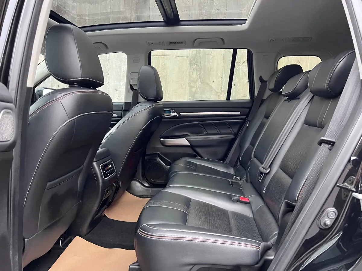 2020 GAC Trumpchi GS8 2.0T 252HP L4 6AT,autocango,china used car exporter,china ev exporter,chinese used car exporter,chinese used ev exporter