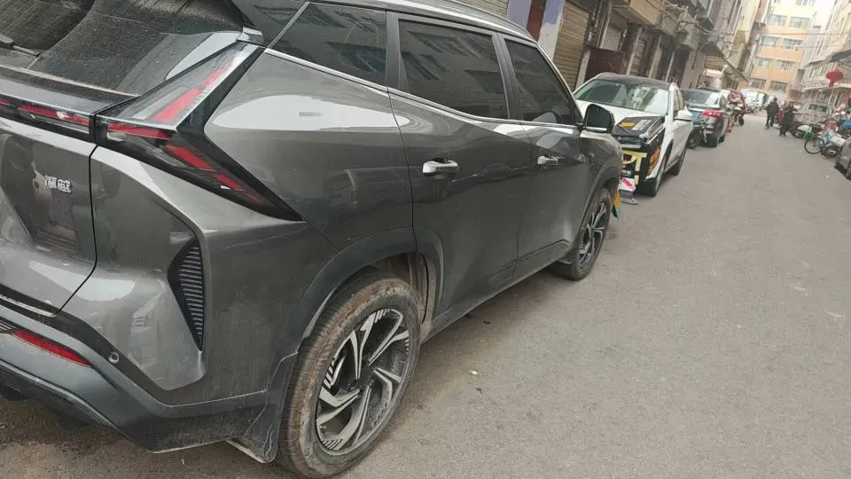 2024 Geely Azkarra 1.5T 181HP L4 7DCT,autocango,china used car exporter,china ev exporter,chinese used car exporter,chinese used ev exporter