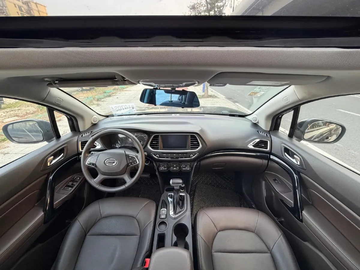 2017 GAC Trumpchi GS4 1.5T 152HP L4 6AT,autocango,china used car exporter,china ev exporter,chinese used car exporter,chinese used ev exporter