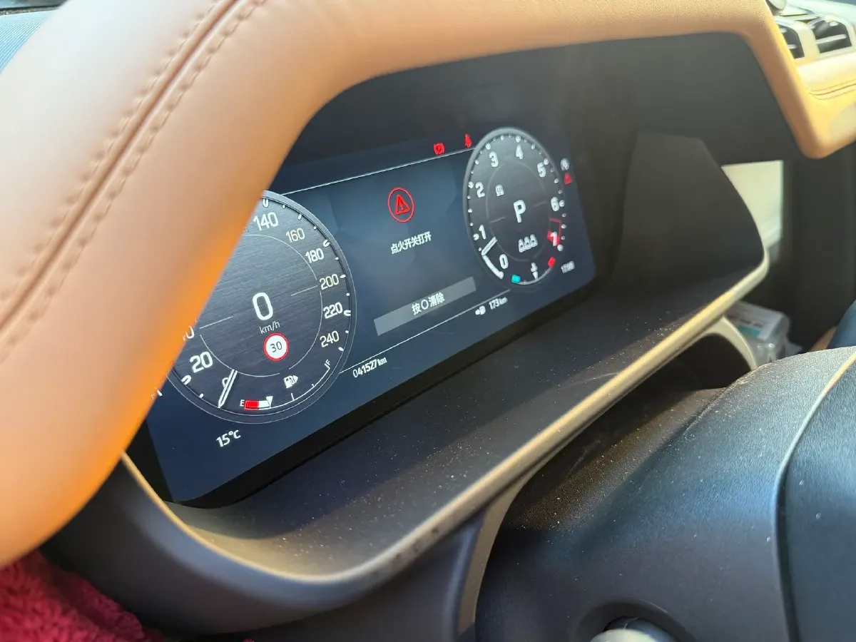 2024 Land Rover Defender 3.0T 400HP L6 8AT,autocango,china used car exporter,china ev exporter,chinese used car exporter,chinese used ev exporter