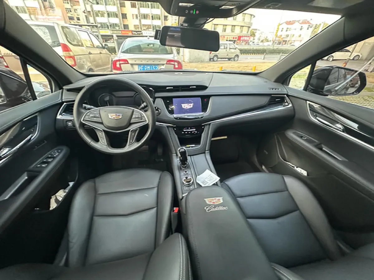 2023 Cadillac XT5 2.0T 237HP L4 9AT,autocango,china used car exporter,china ev exporter,chinese used car exporter,chinese used ev exporter