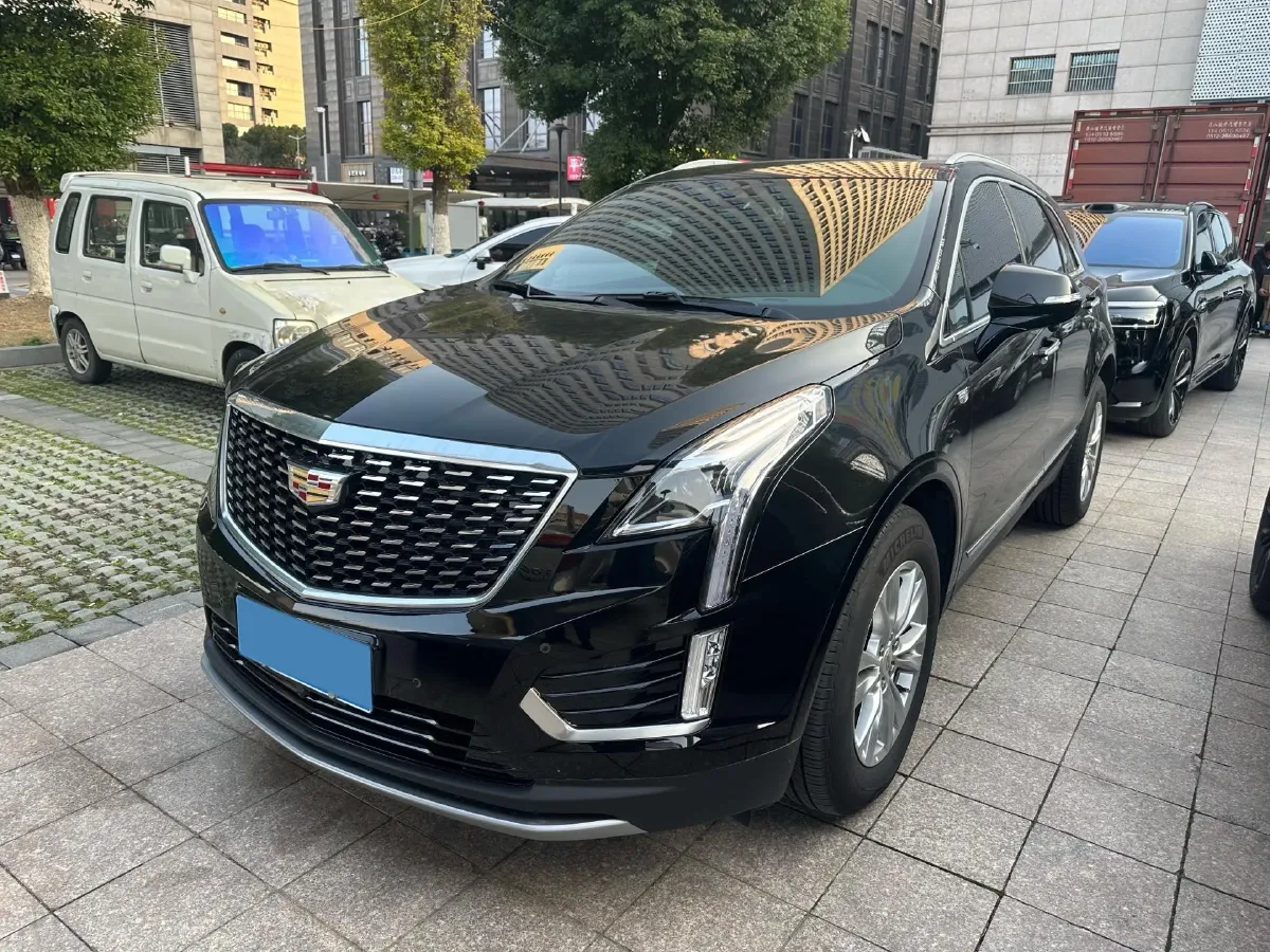 2023 Cadillac XT5 2.0T 237HP L4 9AT,autocango,china used car exporter,china ev exporter,chinese used car exporter,chinese used ev exporter