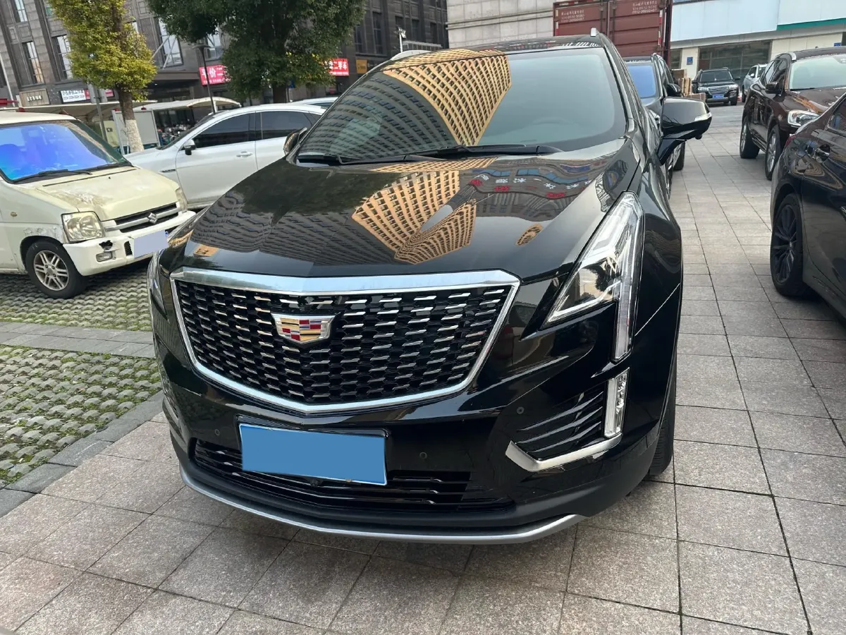 2023 Cadillac XT5 2.0T 237HP L4 9AT,autocango,china used car exporter,china ev exporter,chinese used car exporter,chinese used ev exporter