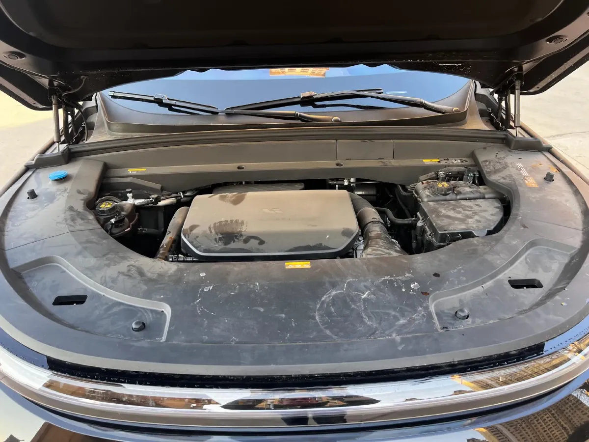 2024 Li L7 Range Extended 154HP REEV 42.8KWH,autocango,china used car exporter,china ev exporter,chinese used car exporter,chinese used ev exporter