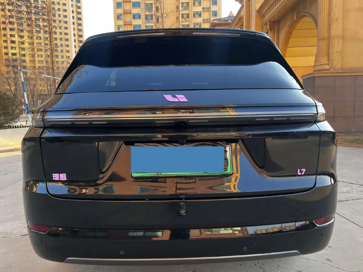 2024 Li L7 Range Extended 154HP REEV 42.8KWH,autocango,china used car exporter,china ev exporter,chinese used car exporter,chinese used ev exporter