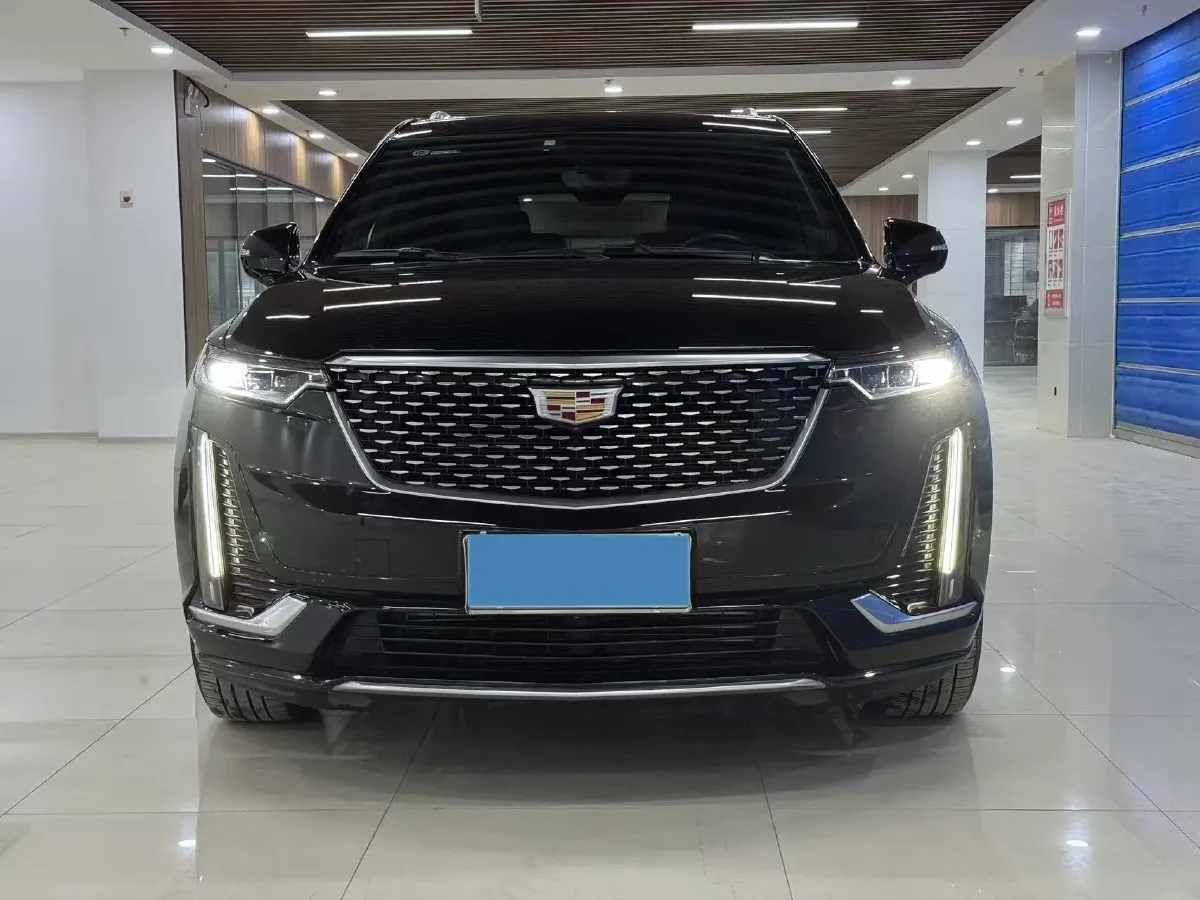 2021 Cadillac XT6 2.0T 237HP L4 9AT,autocango,china used car exporter,china ev exporter,chinese used car exporter,chinese used ev exporter