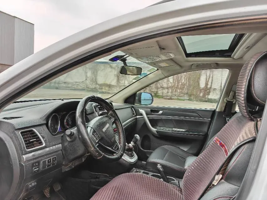 2018 Haval M6 1.5T 150HP L4 6MT,autocango,china used car exporter,china ev exporter,chinese used car exporter,chinese used ev exporter