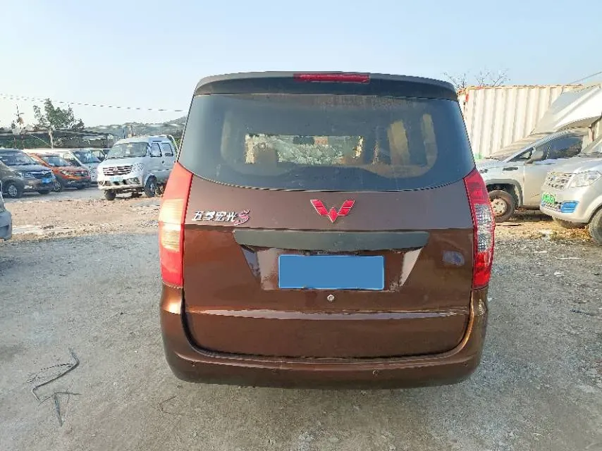 2018 WuLing HongGuang 1.5L 105HP L4 5MT,autocango,china used car exporter,china ev exporter,chinese used car exporter,chinese used ev exporter