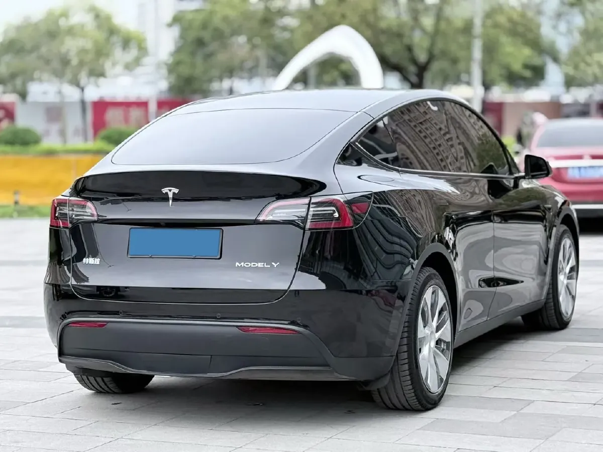 2022 Tesla Model Y BEV 60KWH,autocango,china used car exporter,china ev exporter,chinese used car exporter,chinese used ev exporter