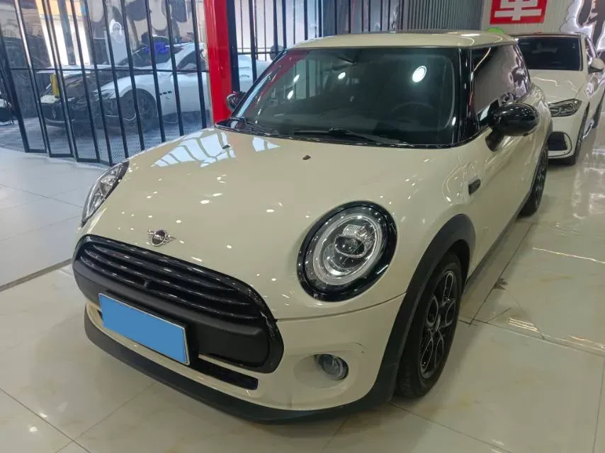 2020 MINI MINI 1.5T 102HP L3 7DCT,autocango,china used car exporter,china ev exporter,chinese used car exporter,chinese used ev exporter