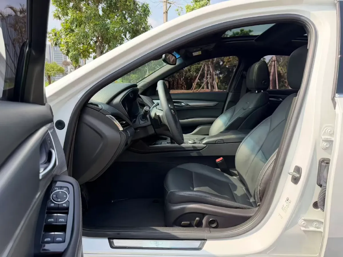 2022 Cadillac CT5 2.0T 237HP L4 10AT,autocango,china used car exporter,china ev exporter,chinese used car exporter,chinese used ev exporter