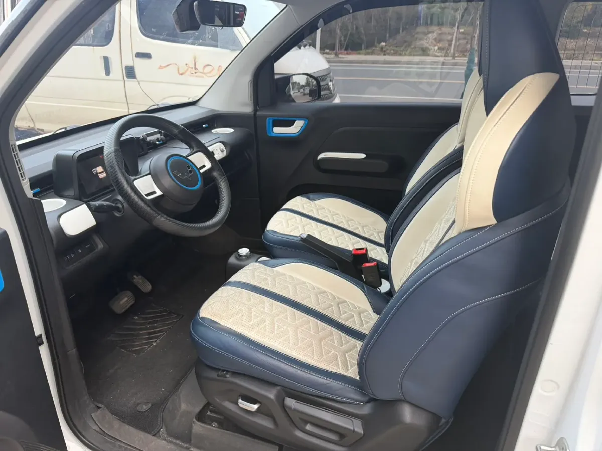 2022 WuLing HongGuang MINI EV BEV 26.5KWH,autocango,china used car exporter,china ev exporter,chinese used car exporter,chinese used ev exporter