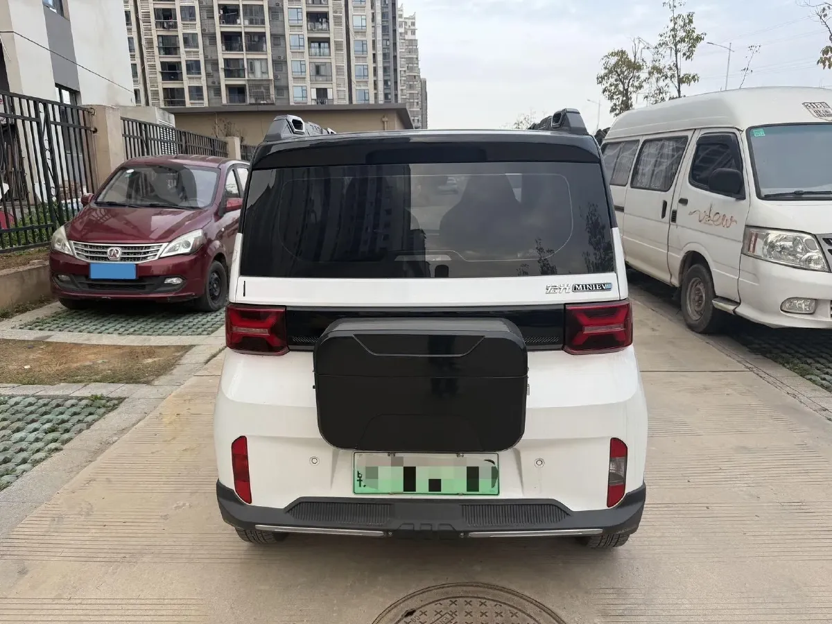 2022 WuLing HongGuang MINI EV BEV 26.5KWH,autocango,china used car exporter,china ev exporter,chinese used car exporter,chinese used ev exporter
