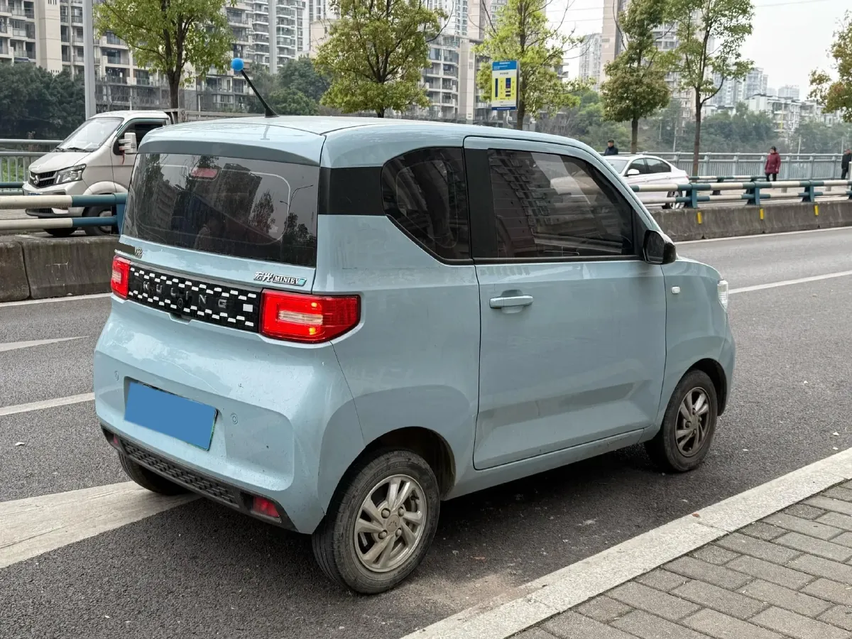 2020 WuLing HongGuang MINI EV BEV 9.3KWH,autocango,china used car exporter,china ev exporter,chinese used car exporter,chinese used ev exporter