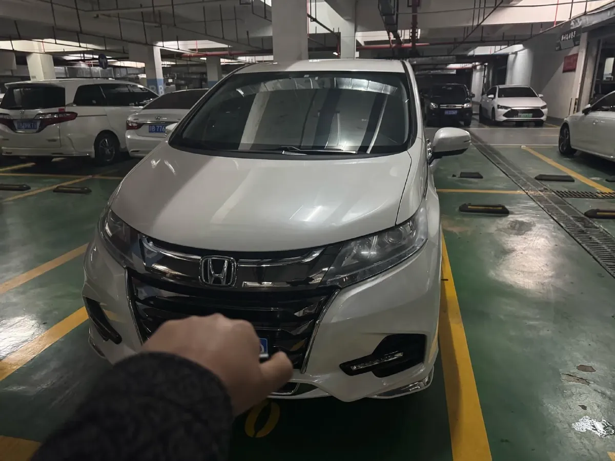 2019 Honda Odyssey 2.0L 146HP L4 E-CVT Hybrid,autocango,china used car exporter,china ev exporter,chinese used car exporter,chinese used ev exporter