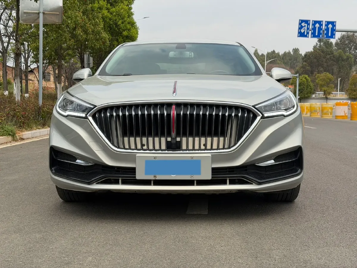 2022 HongQi H5 1.5T 169HP L4 7DCT,autocango,china used car exporter,china ev exporter,chinese used car exporter,chinese used ev exporter
