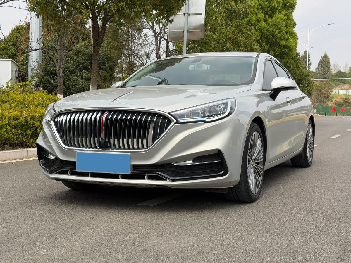 2022 HongQi H5 1.5T 169HP L4 7DCT,autocango,china used car exporter,china ev exporter,chinese used car exporter,chinese used ev exporter