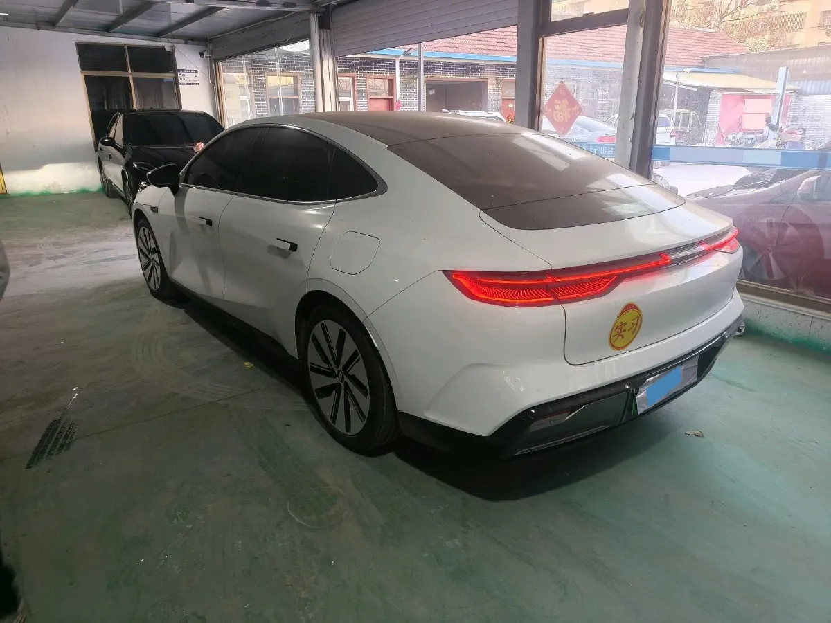 2024 Geely Galaxy E8 BEV 62KWH,autocango,china used car exporter,china ev exporter,chinese used car exporter,chinese used ev exporter