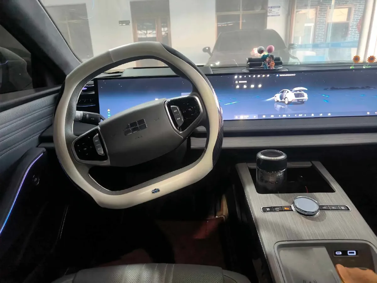 2024 Geely Galaxy E8 BEV 62KWH,autocango,china used car exporter,china ev exporter,chinese used car exporter,chinese used ev exporter