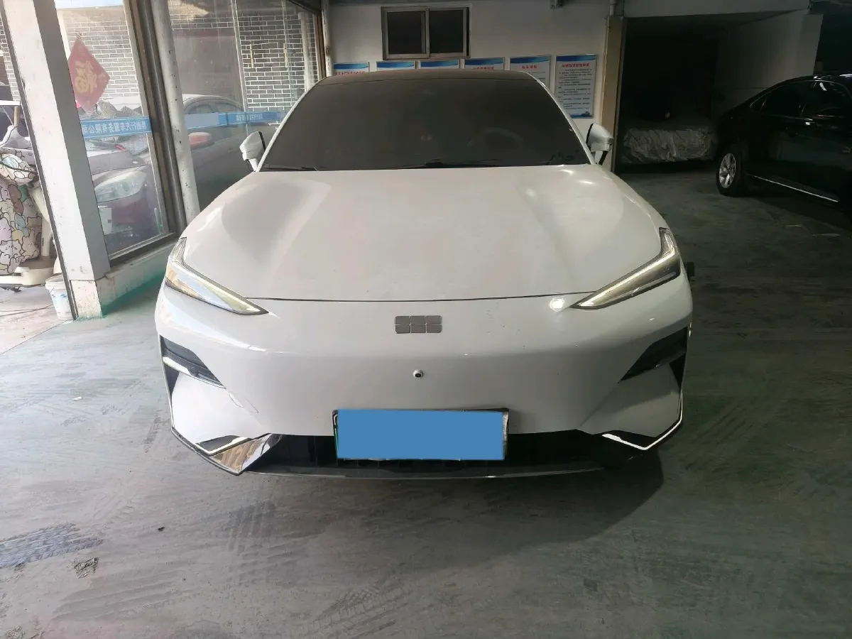 2024 Geely Galaxy E8 BEV 62KWH,autocango,china used car exporter,china ev exporter,chinese used car exporter,chinese used ev exporter