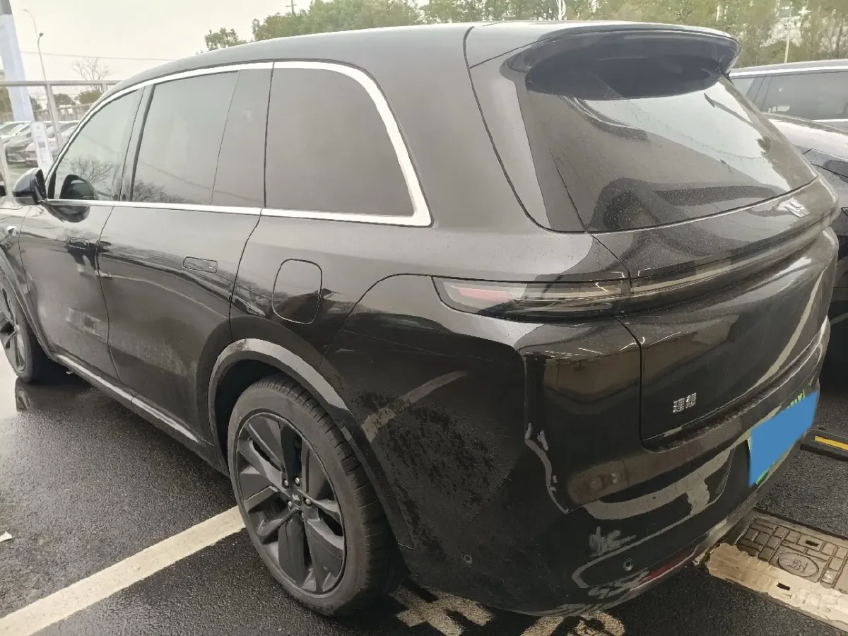 2023 Li L8 Range Extended 154HP REEV 40.9KWH,autocango,china used car exporter,china ev exporter,chinese used car exporter,chinese used ev exporter