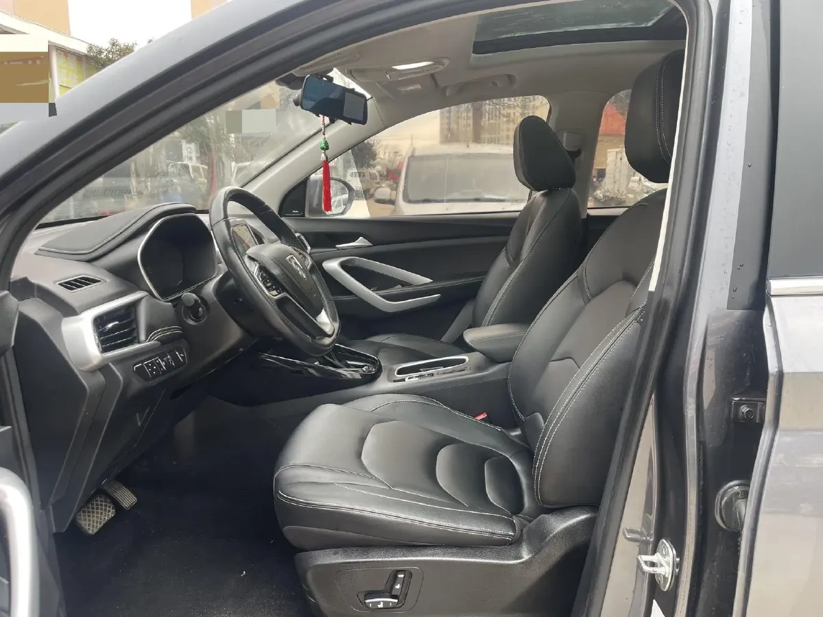 2020 HanTeng X5 1.5T 156HP L4 6AT,autocango,china used car exporter,china ev exporter,chinese used car exporter,chinese used ev exporter