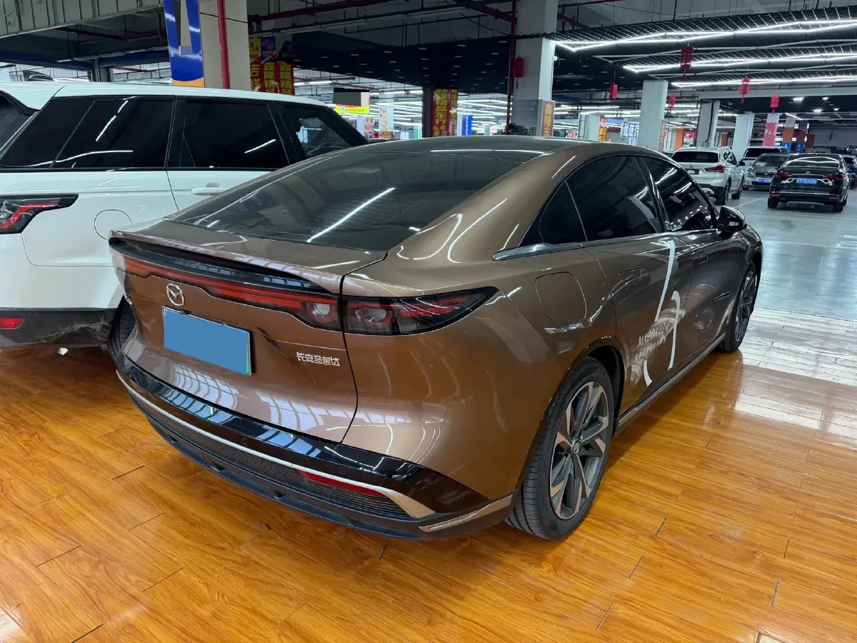 2024 Mazda EZ-6 REEV 95HP REEV 28.4KWH,autocango,china used car exporter,china ev exporter,chinese used car exporter,chinese used ev exporter