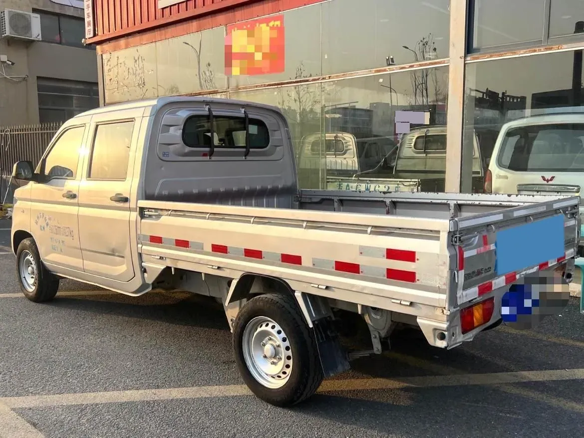 2019 WuLing RongGuang New Truck 1.8L 133HP L4 5MT,autocango,china used car exporter,china ev exporter,chinese used car exporter,chinese used ev exporter